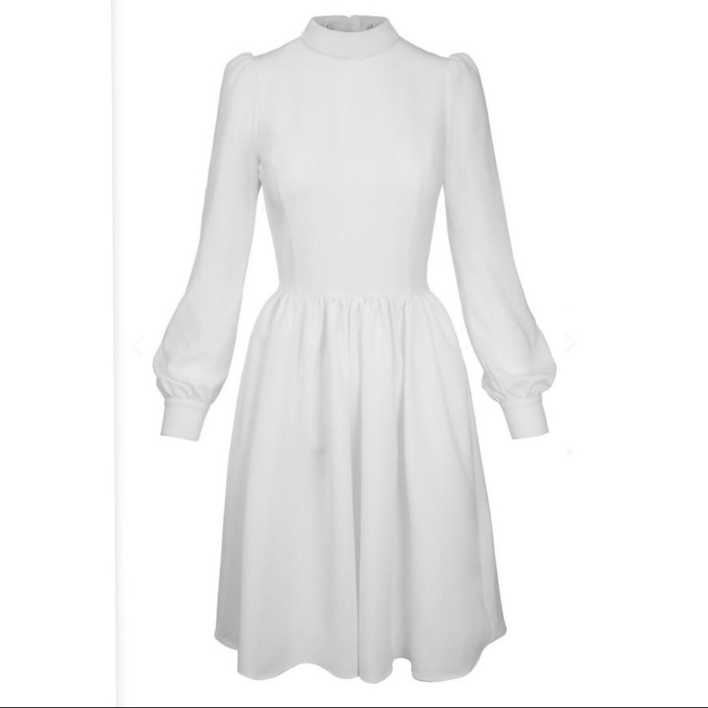 Deandri White Long Sleeve Nosferatu Dress Long